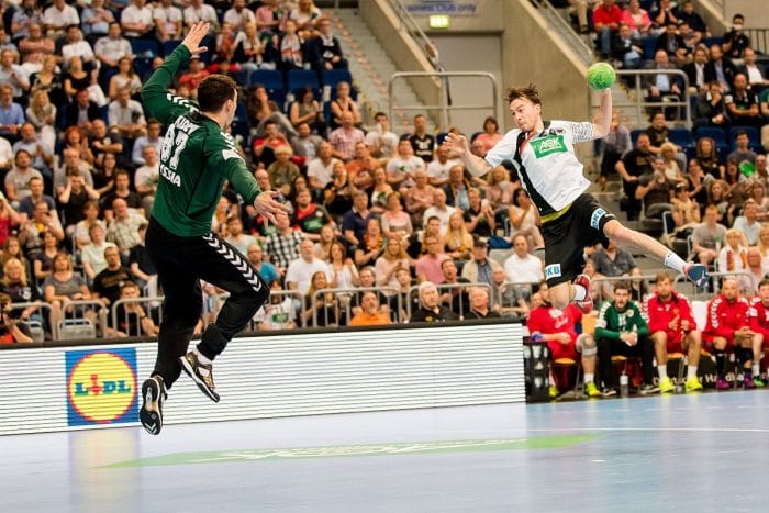 2016160202442_2016-06-08_handball_deutschland_vs_russland_-_sven_-_1d_x_ii_-_0579_-_ak8i2540_mod