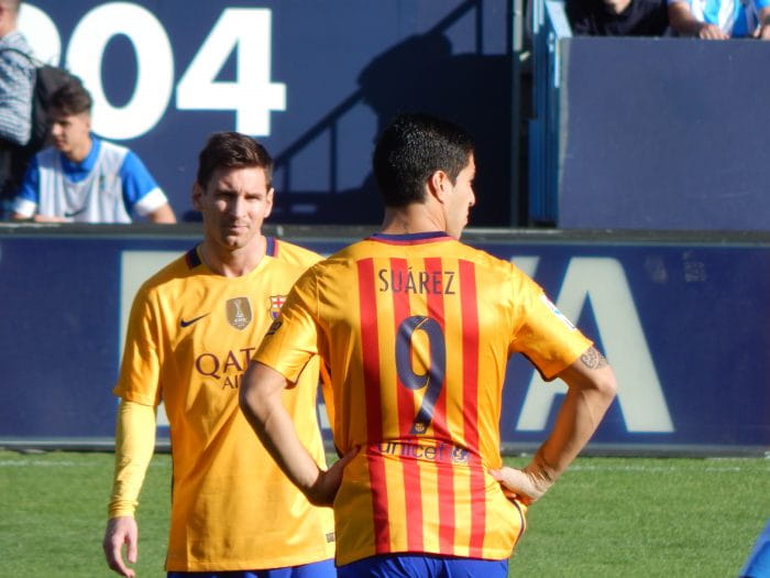 anstoss-messi-suarez