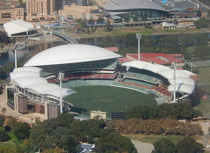 completed_adelaide_oval_2014_-_cropped_and_rotated