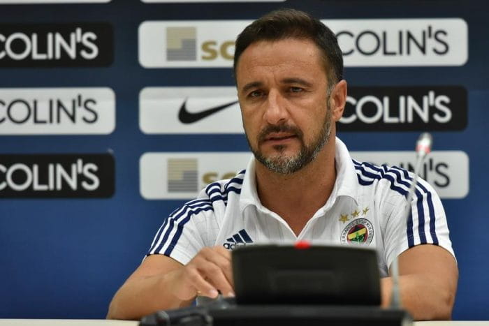 vitor_pereira_at_press_conference