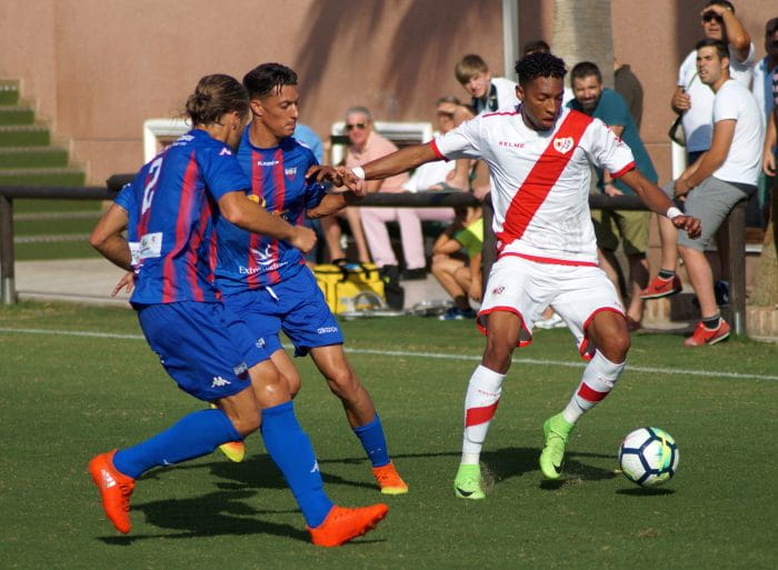 vallecano-gegen-extremadura