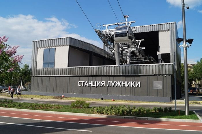 1024px-luzhniki_cableway_station_may_2018_11
