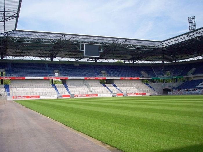800px-msv-arena_duisburg_01