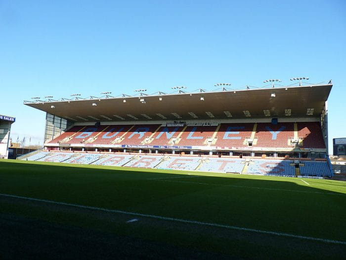 800px-turf_moor_-_james_hargreaves_stand