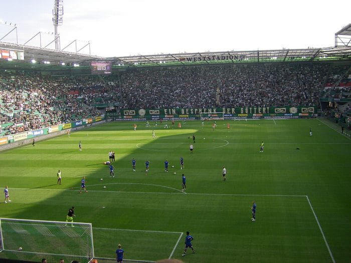 1024px-allianz_stadion_wien_innenansicht