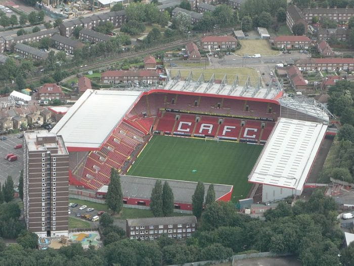 800px-charlton_athletic_football_ground